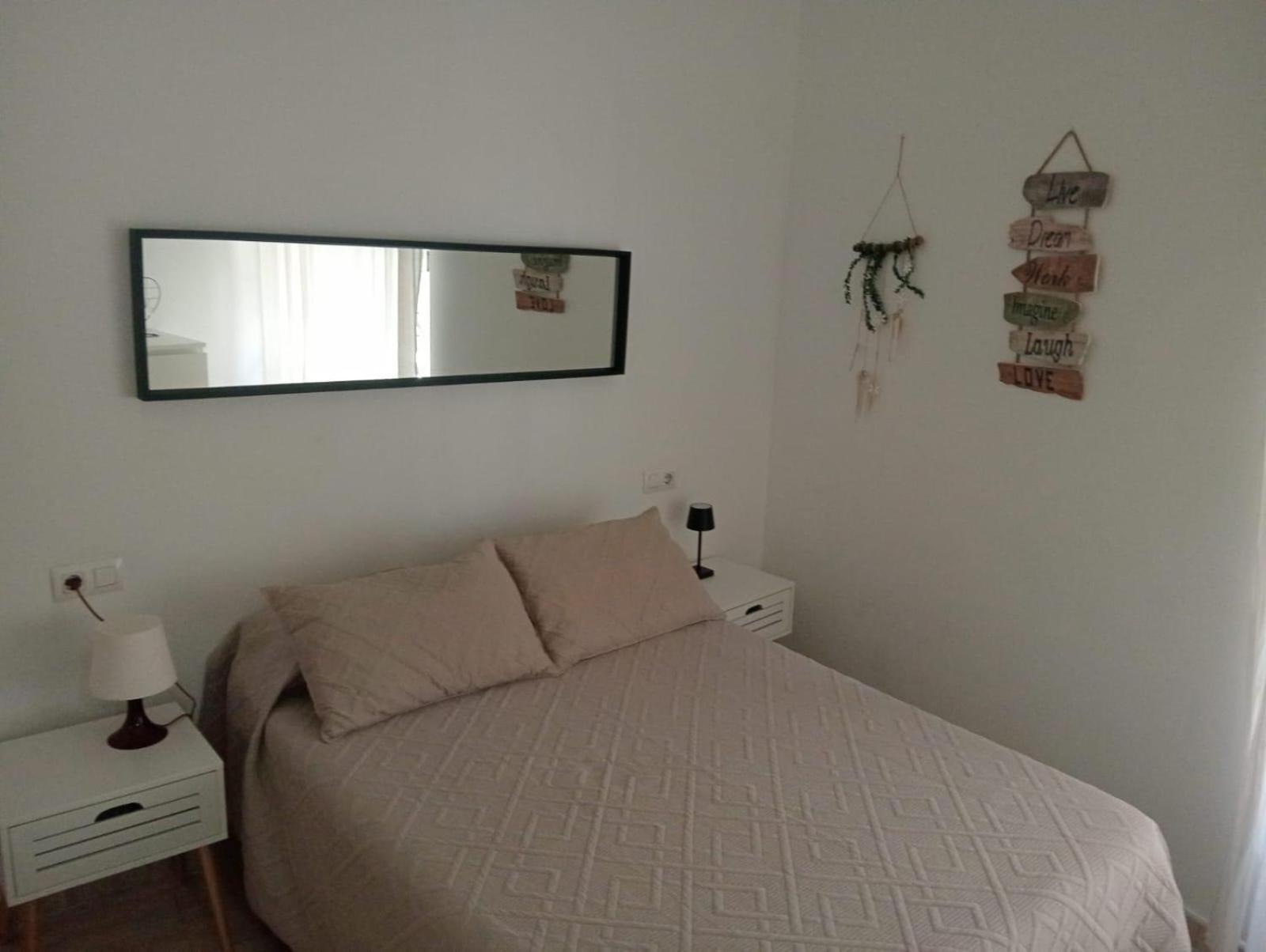 Apartamento Privado En Alameda De Hercules Севілья Екстер'єр фото